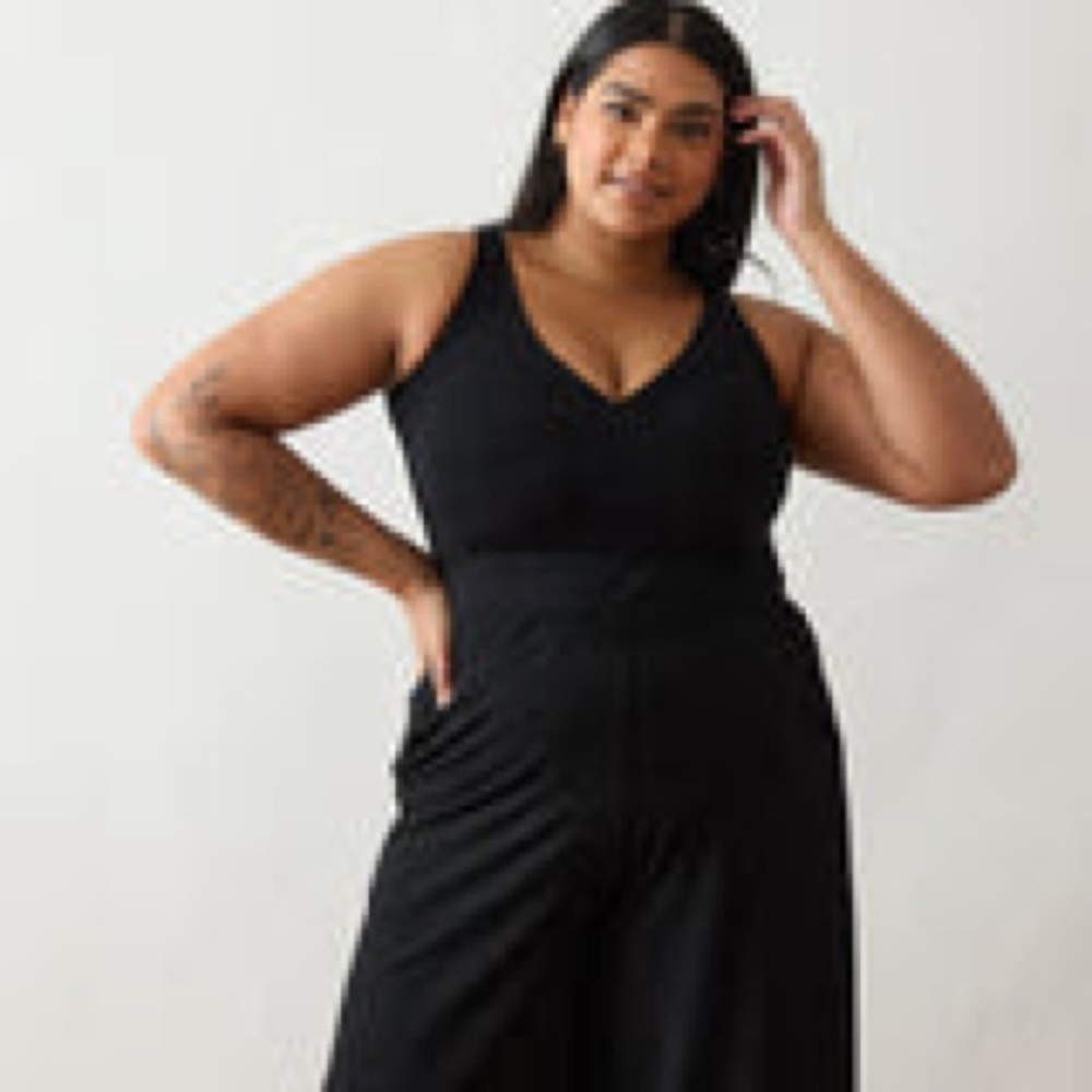 Free Label Dani Tank Like New Black M